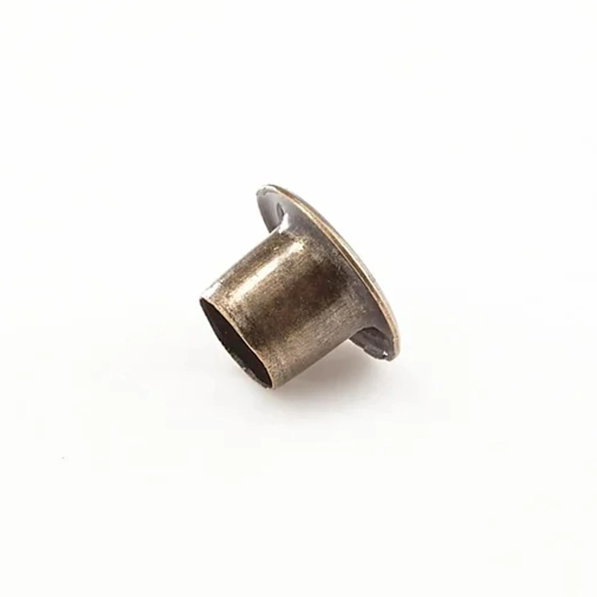 4.5mm Antique Brass, Eyelet, Steel - 36 pk - Image 3