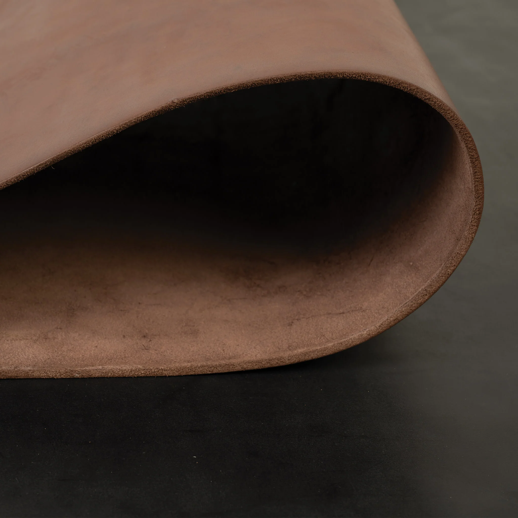 Economy Skirting Leather Side, 13/15 oz. - Image 10