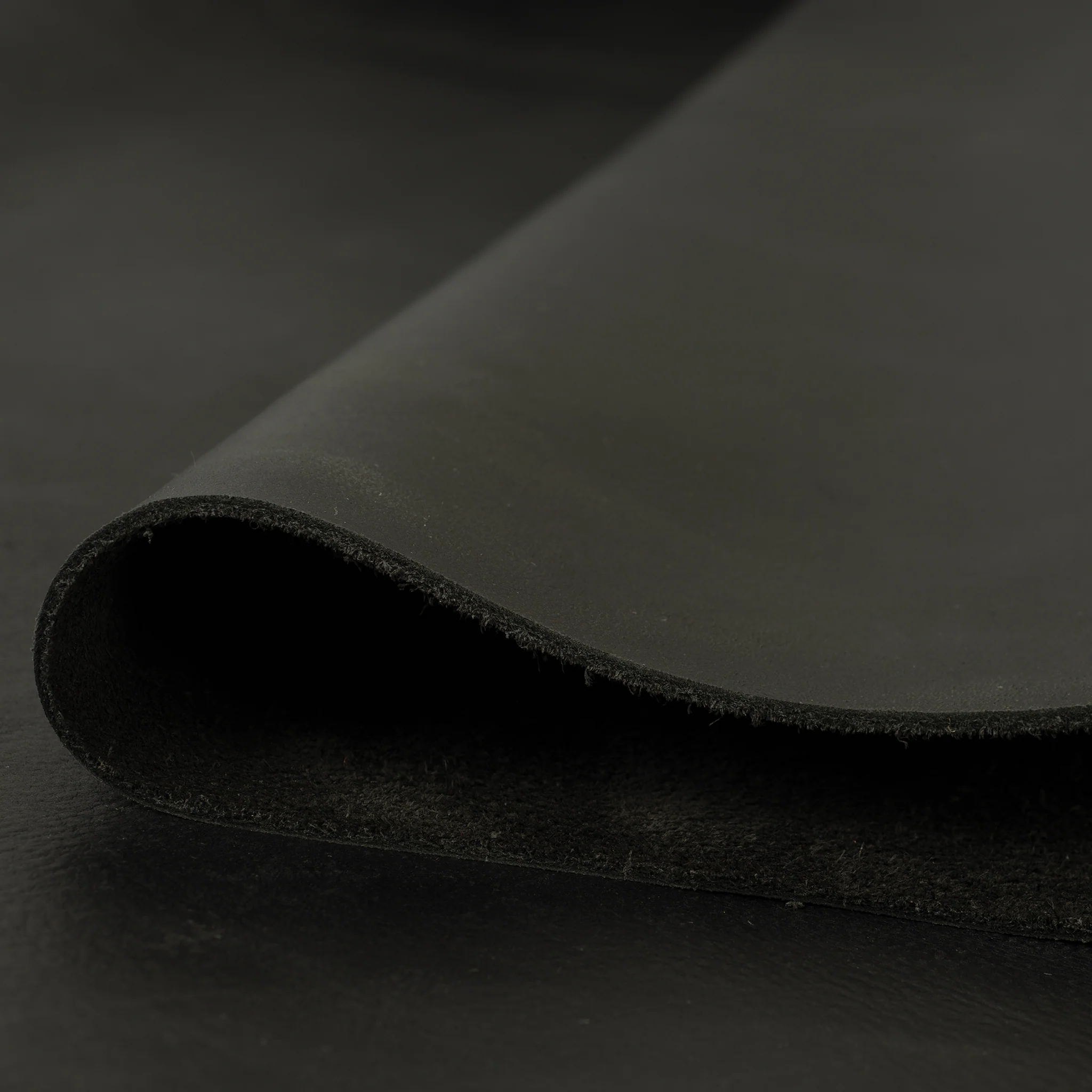 Frontier Pull-Up Leather - Image 19
