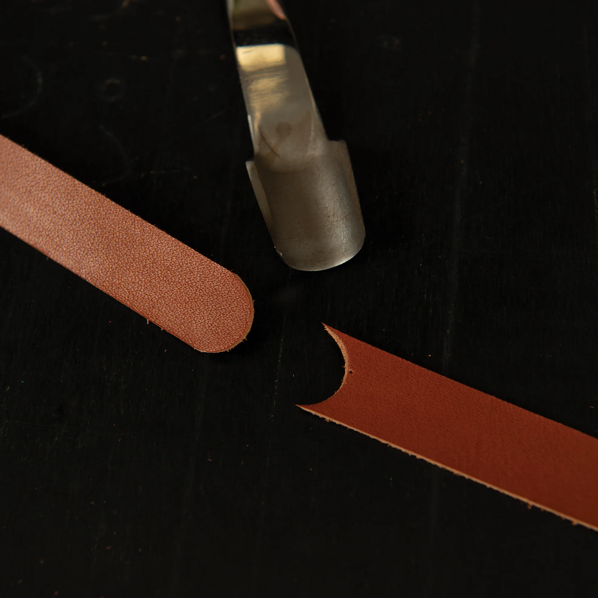 Master Tool Round Strap End Punch - Image 3