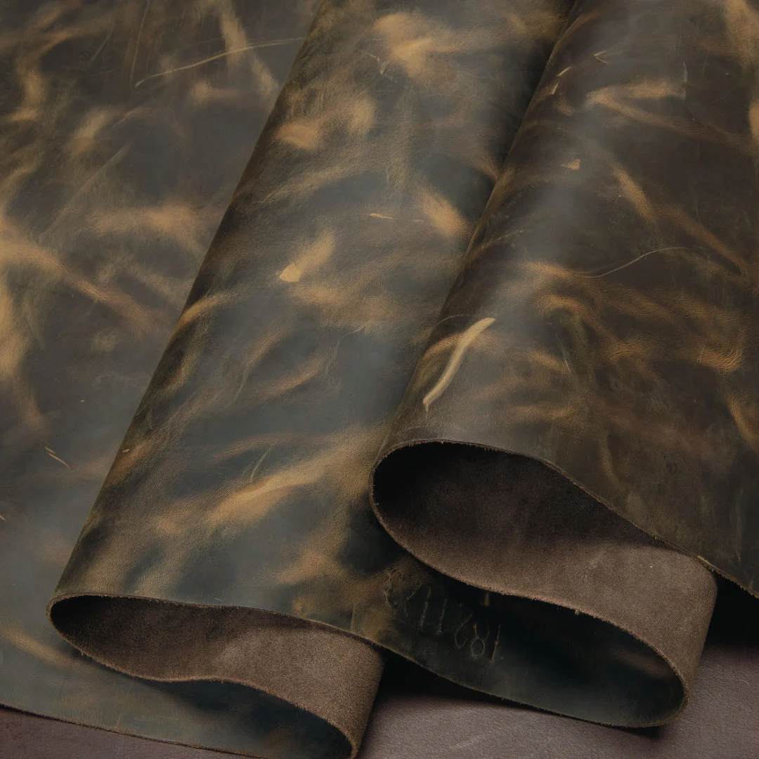 Santa Rosa Oily Pull-Up Leather, 3/4 oz. - Image 4